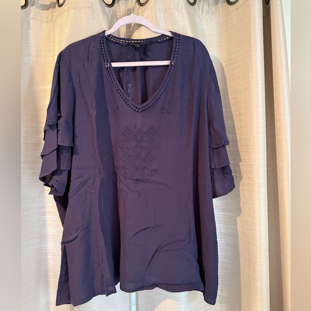Bobeau short sleeve v-neck blouse size 2X